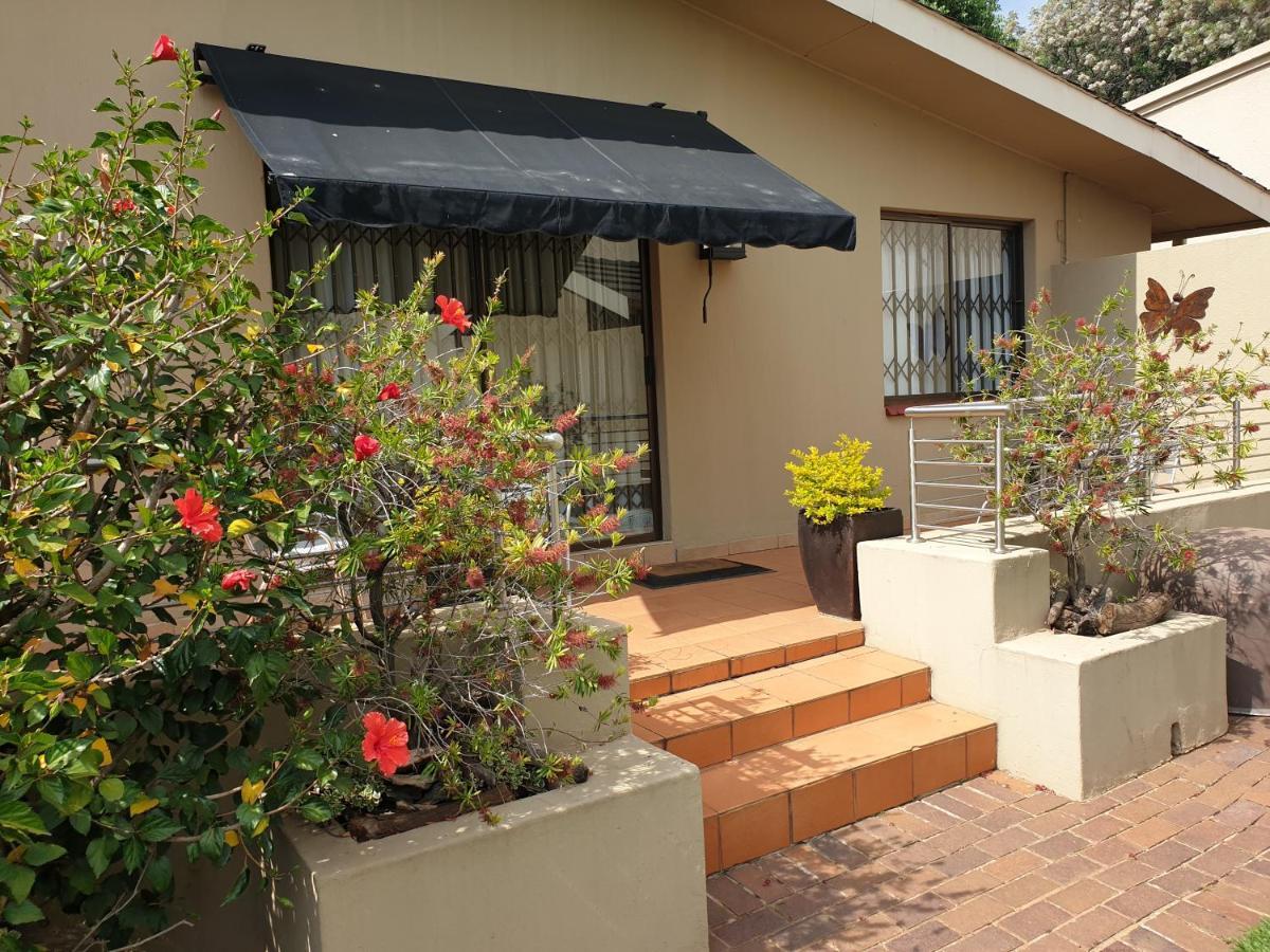 125 On Van Buuren Road Guest House Johannesburg Exterior foto